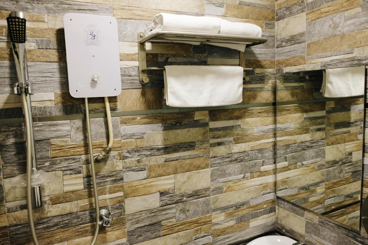 Era Plus Hotel Seri Kembangan Luaran gambar
